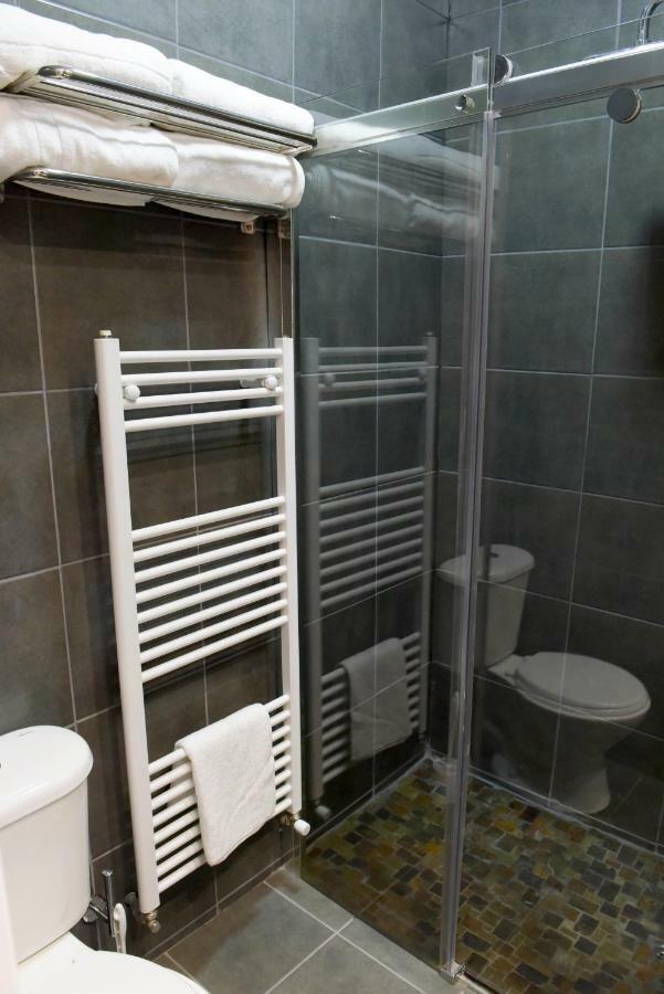 Hotel Boutique Puerta Roja 3*